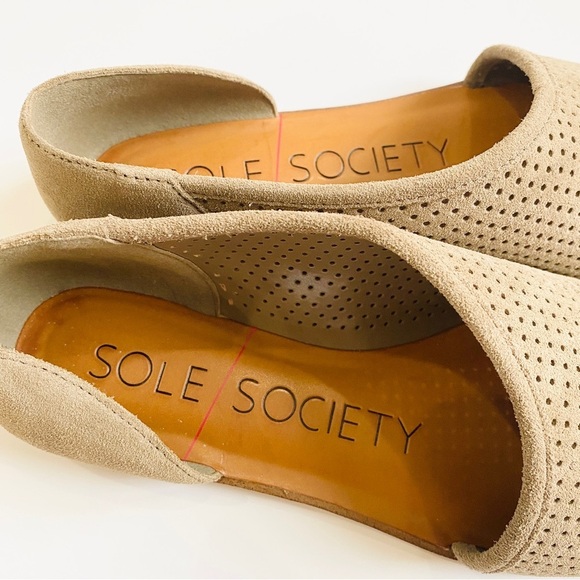 Sole Society leather perforated flats (light taupe/ or tan) PRICE FIRM - Picture 5 of 6
